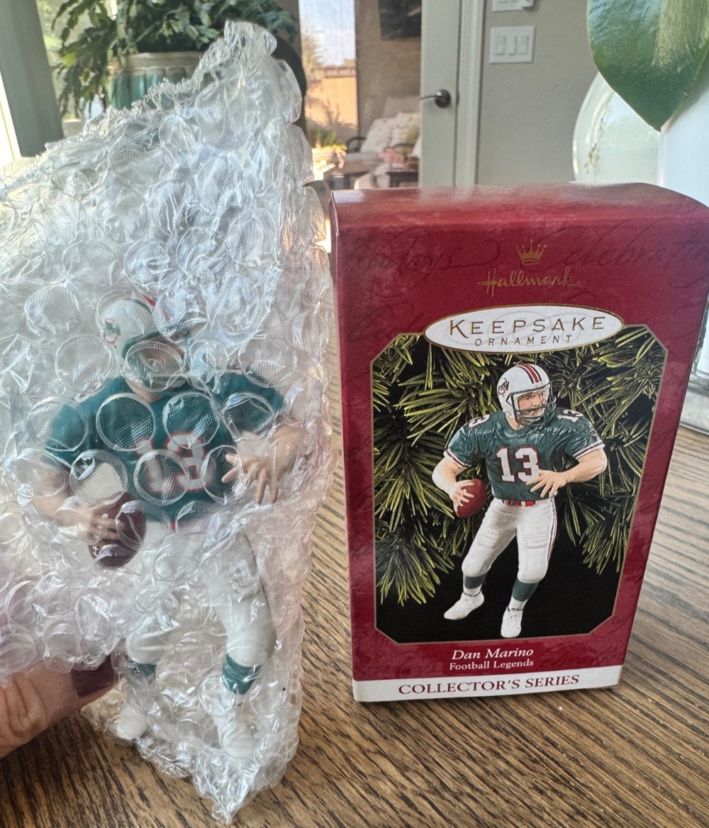 Vintage Hallmark Keepsake Christmas Ornament Dan Marino Miami Dolphins 1999 NEW